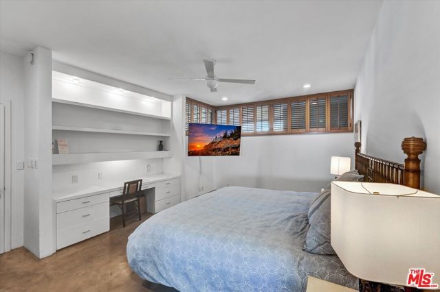 1 Spinnaker Street 2, Marina Del Rey, CA 90292