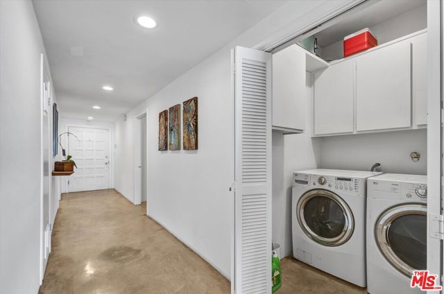 1 Spinnaker Street 2, Marina Del Rey, CA 90292