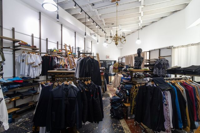 2950 W Fullerton Avenue, Chicago, IL 60647