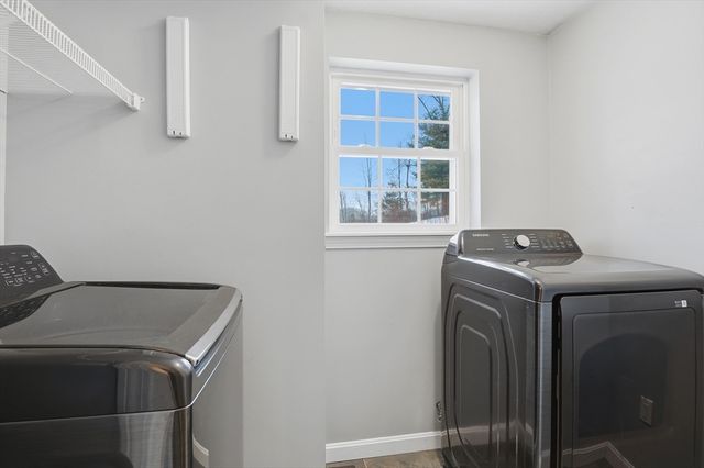 18 Downy Cir, Fitchburg, MA 01420