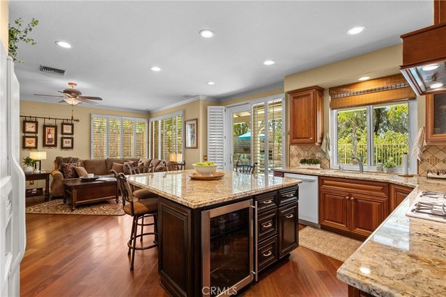 23258 Savory, Valencia, CA 91354