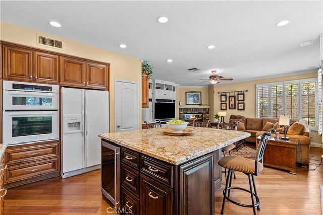 23258 Savory, Valencia, CA 91354