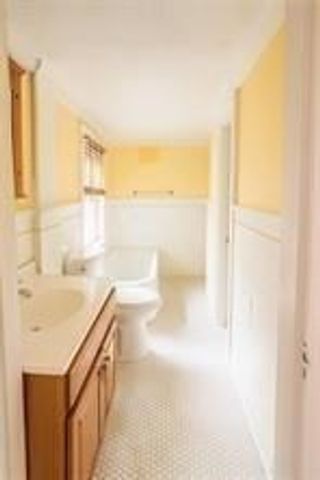 61 Whitmarsh Street, Providence, RI 02907