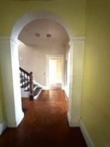 61 Whitmarsh Street, Providence, RI 02907