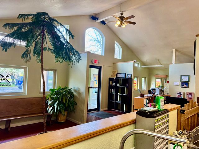 1227 E Bristol Street, Elkhart, IN 46514