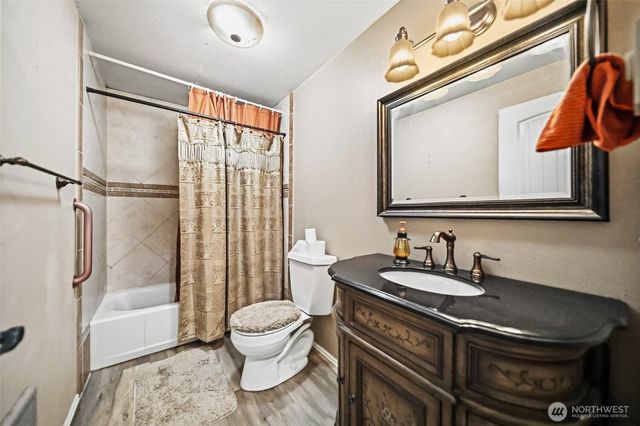 4391 SE Horstman Road, Port Orchard, WA 98366