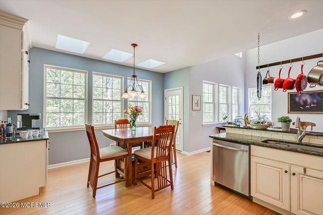 87 Queensbury Court, Morganville, NJ 07751