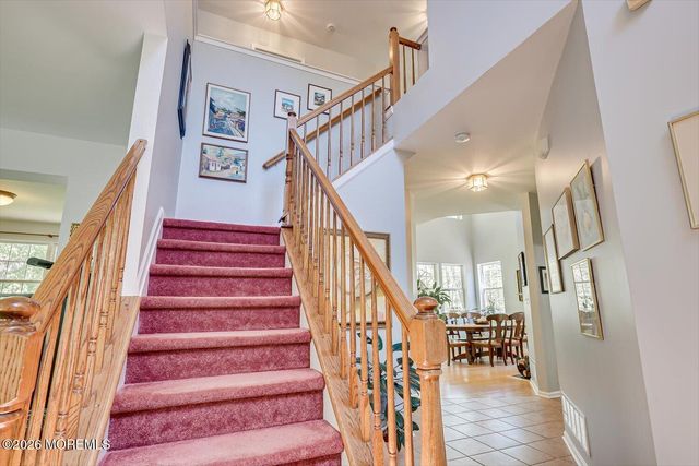 87 Queensbury Court, Morganville, NJ 07751