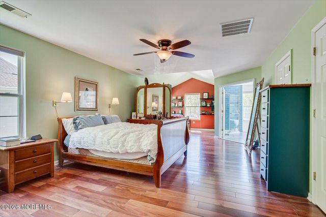 87 Queensbury Court, Morganville, NJ 07751