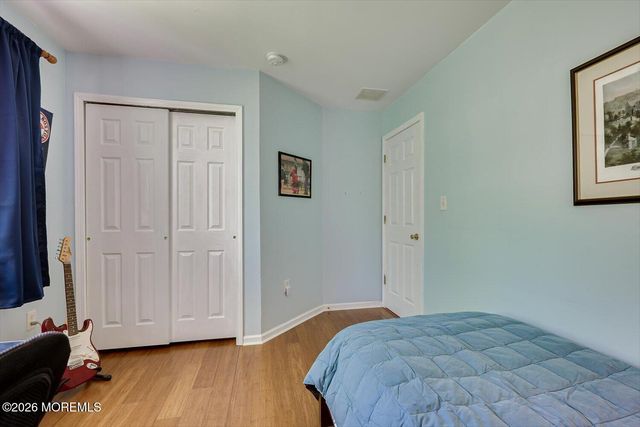 87 Queensbury Court, Morganville, NJ 07751