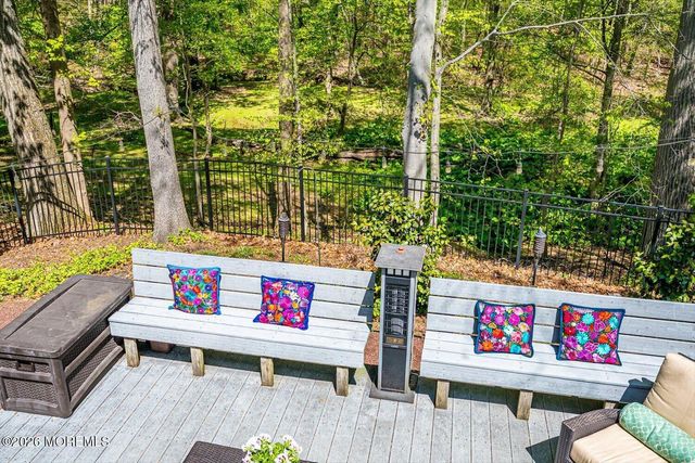 87 Queensbury Court, Morganville, NJ 07751