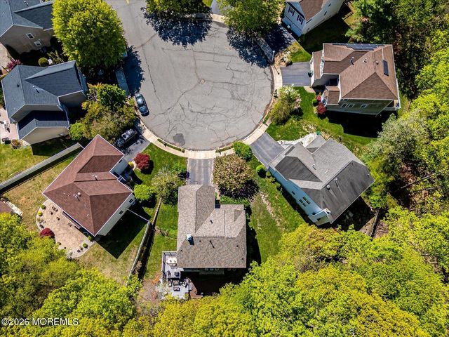 87 Queensbury Court, Morganville, NJ 07751