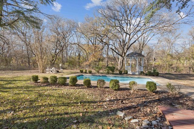 209 McMillen Road, Lucas, TX 75002