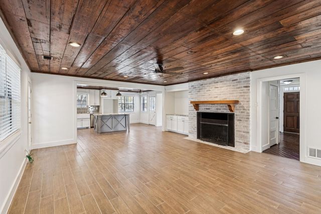 209 McMillen Road, Lucas, TX 75002