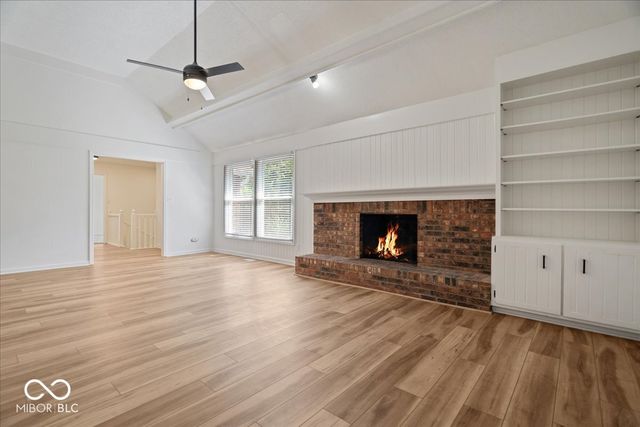 10712 Downing Street, Carmel, IN 46033