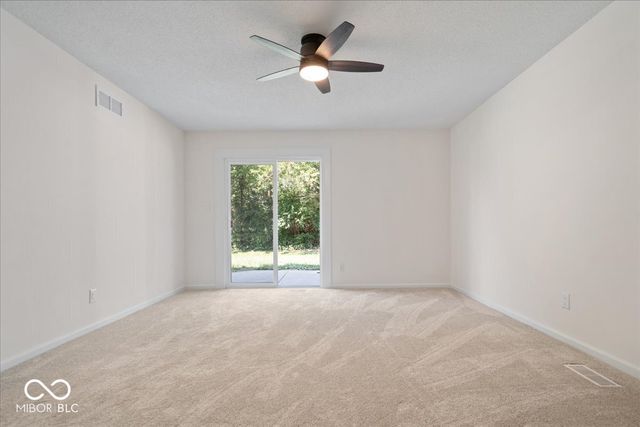 10712 Downing Street, Carmel, IN 46033