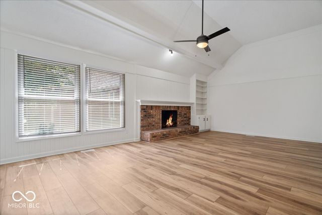 10712 Downing Street, Carmel, IN 46033