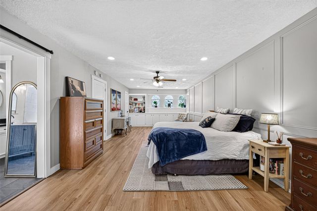 4114 Willow Hill Drive, Seabrook, TX 77586