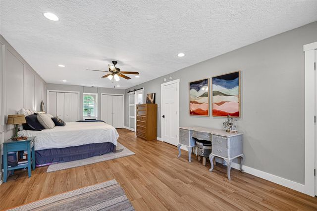 4114 Willow Hill Drive, Seabrook, TX 77586
