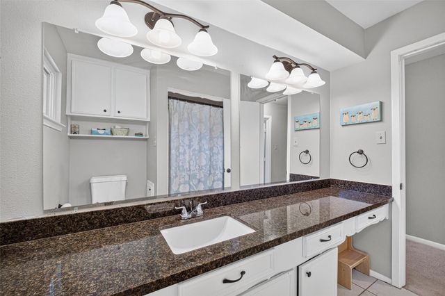4114 Willow Hill Drive, Seabrook, TX 77586