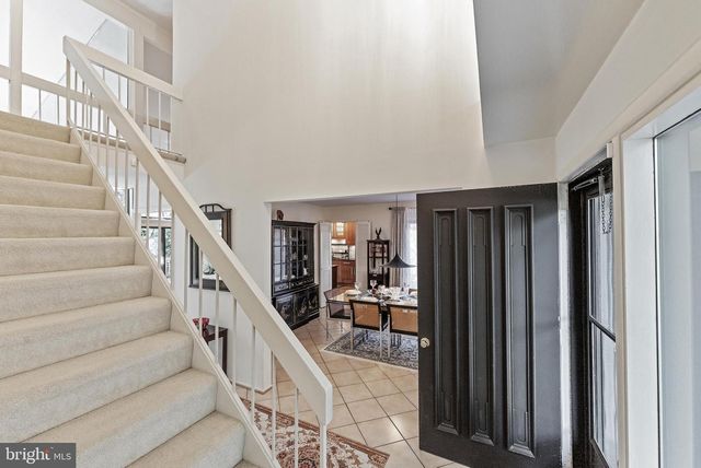 2609 WOODFERN CT, Woodbridge, VA 22192