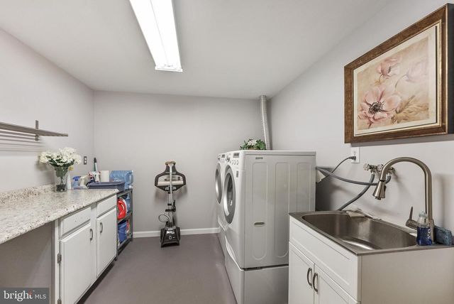 2609 WOODFERN CT, Woodbridge, VA 22192