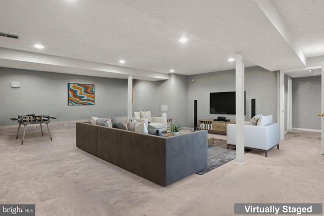 2609 WOODFERN CT, Woodbridge, VA 22192