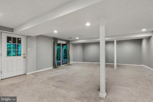 2609 WOODFERN CT, Woodbridge, VA 22192
