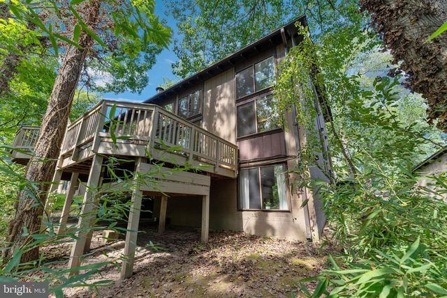 2609 WOODFERN CT, Woodbridge, VA 22192