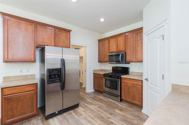 7409 SURREY WOOD LANE, Apollo Beach, FL 33572