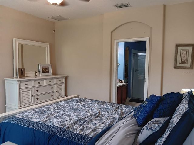 7409 SURREY WOOD LANE, Apollo Beach, FL 33572