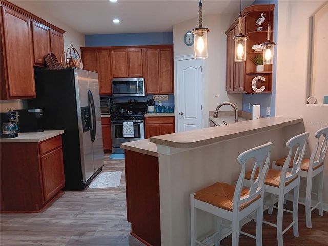 7409 SURREY WOOD LANE, Apollo Beach, FL 33572