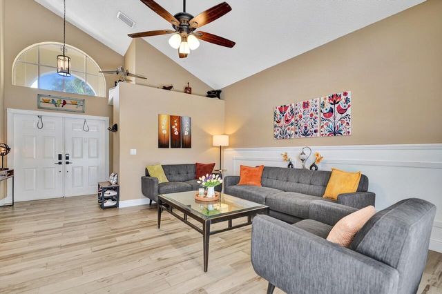 6423 Barton Creek Circle, Lake Worth, FL 33463