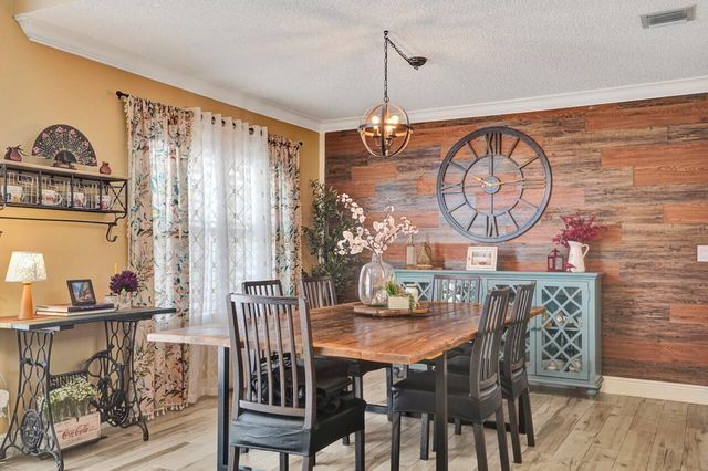 6423 Barton Creek Circle, Lake Worth, FL 33463
