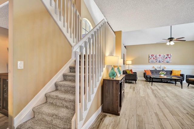 6423 Barton Creek Circle, Lake Worth, FL 33463