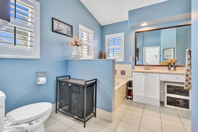 6423 Barton Creek Circle, Lake Worth, FL 33463