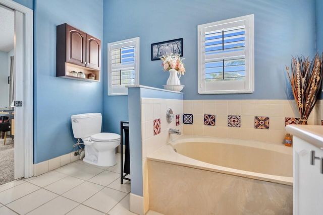 6423 Barton Creek Circle, Lake Worth, FL 33463