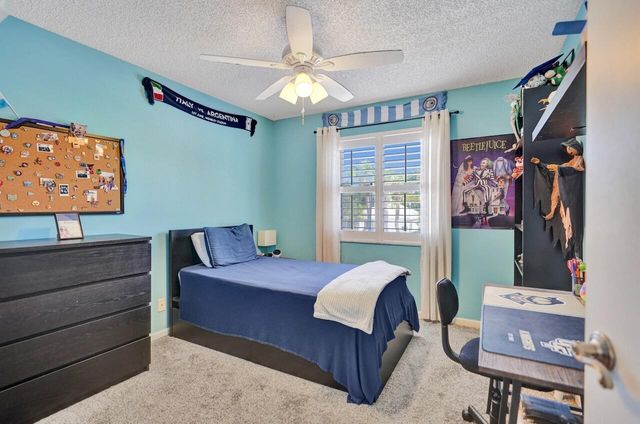 6423 Barton Creek Circle, Lake Worth, FL 33463