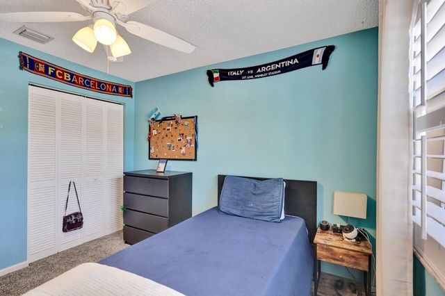 6423 Barton Creek Circle, Lake Worth, FL 33463