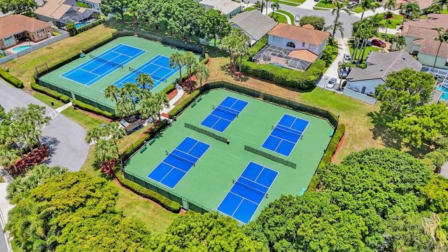 6423 Barton Creek Circle, Lake Worth, FL 33463