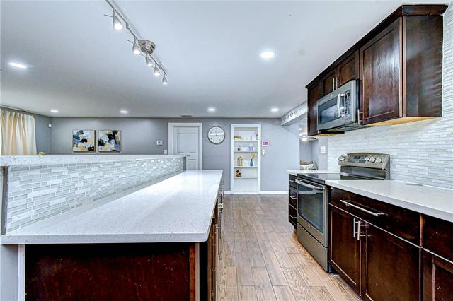 1111 DURANT ROAD, Brandon, FL 33511