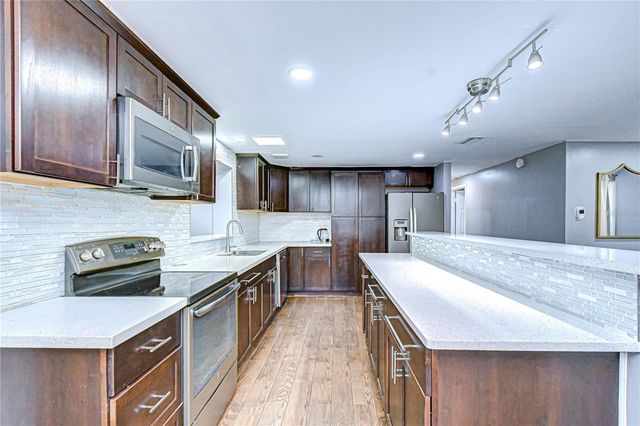 1111 DURANT ROAD, Brandon, FL 33511