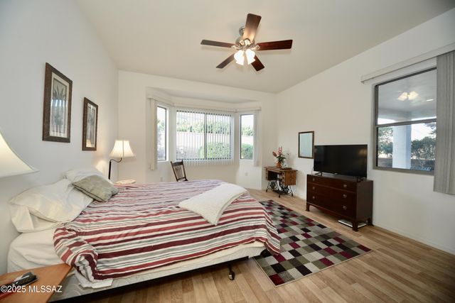 938 W Ashworth Road, Green Valley, AZ 85614