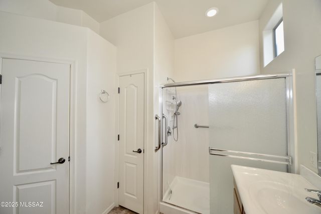 938 W Ashworth Road, Green Valley, AZ 85614