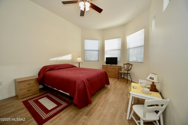 938 W Ashworth Road, Green Valley, AZ 85614