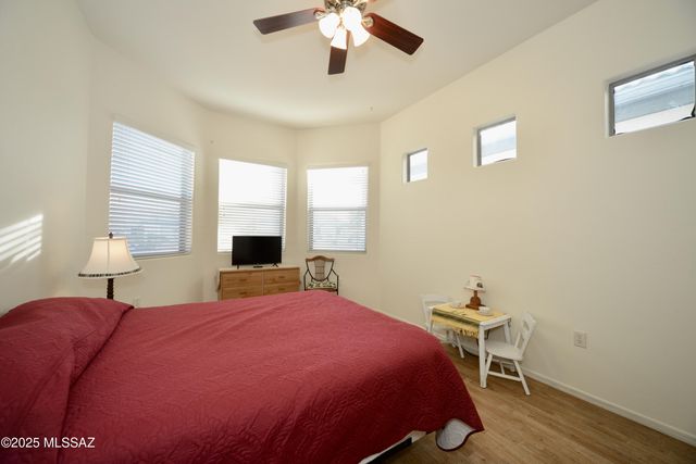 938 W Ashworth Road, Green Valley, AZ 85614