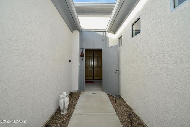 938 W Ashworth Road, Green Valley, AZ 85614