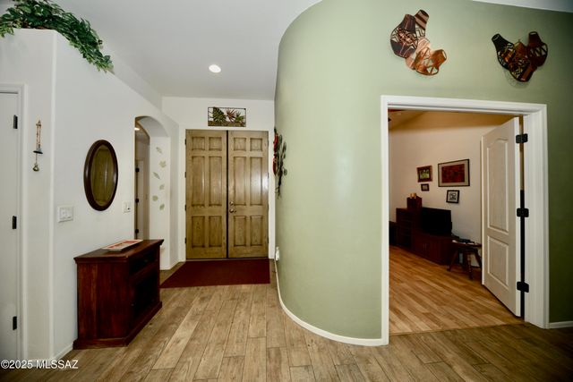 938 W Ashworth Road, Green Valley, AZ 85614