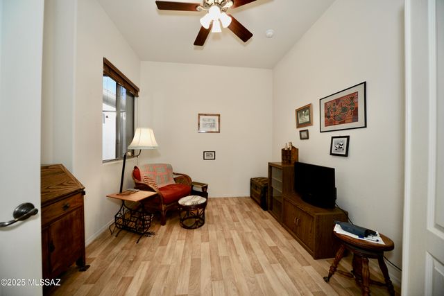 938 W Ashworth Road, Green Valley, AZ 85614