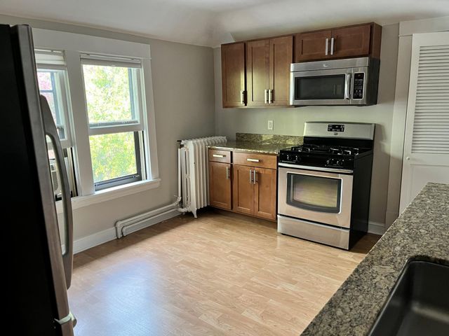 2445 Aldrich Avenue S, Minneapolis, MN 55405
